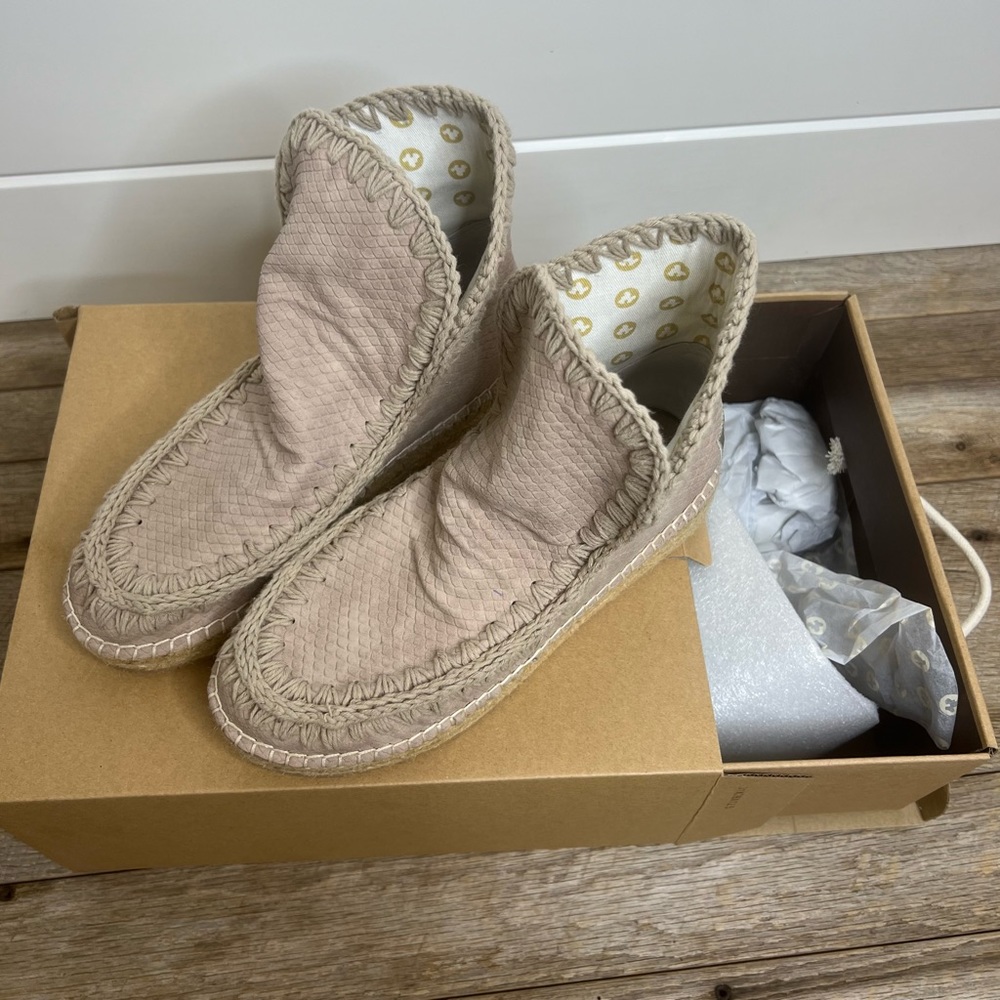 Size 38